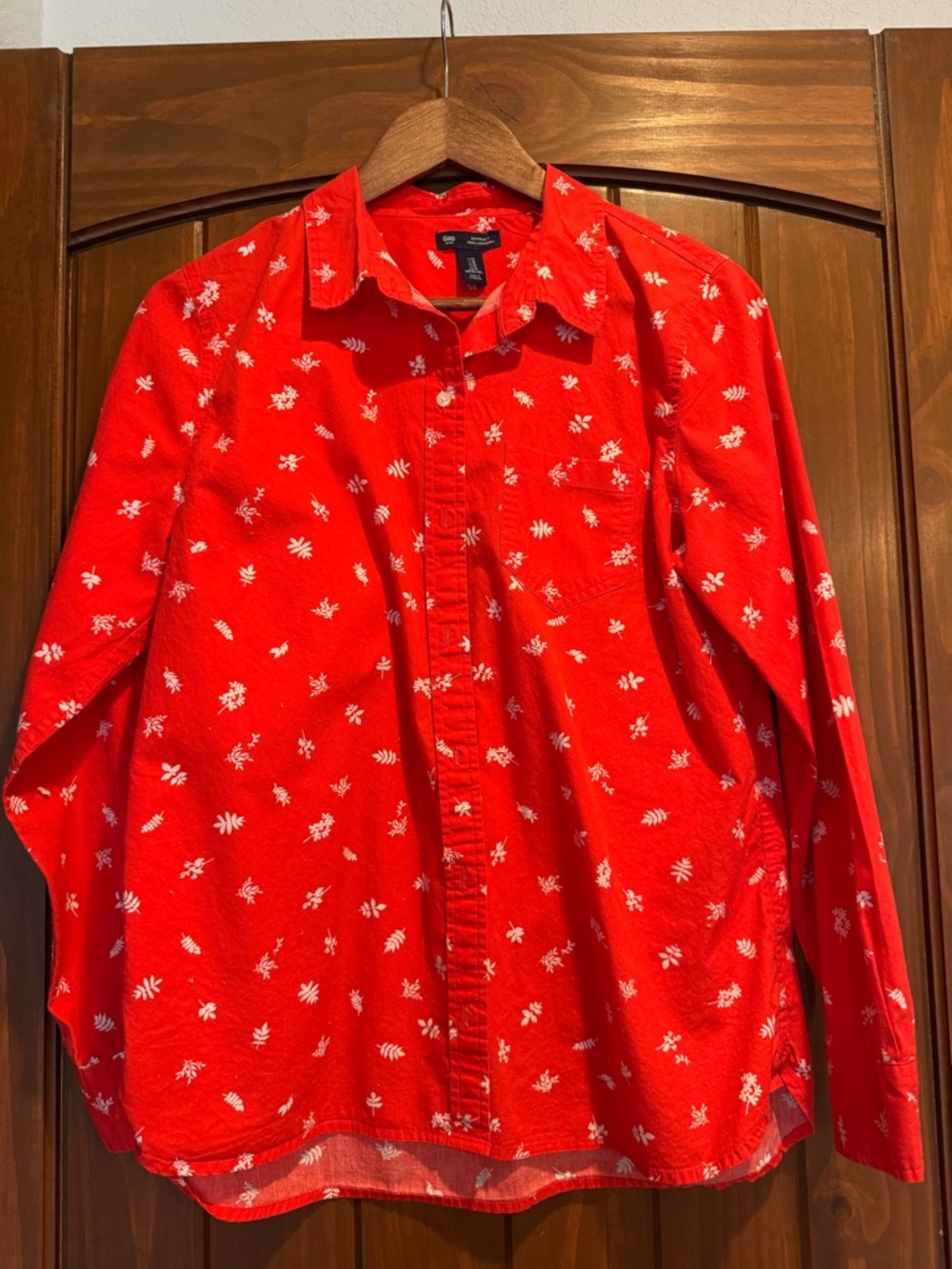 GAP Red Button-Up Shirt with White Leaf Print